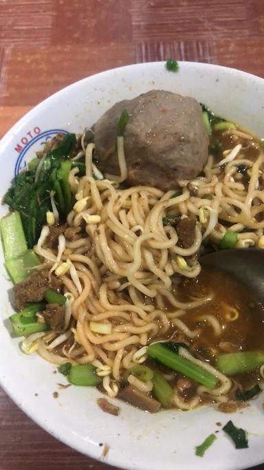 MIE AYAM BAKSO PAK DOEL