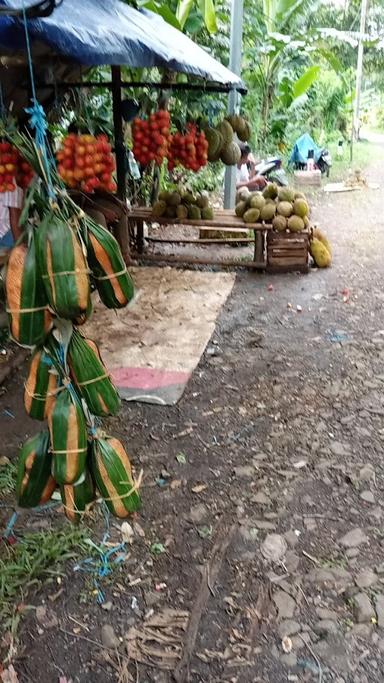 SAUNG TAKTAKAN