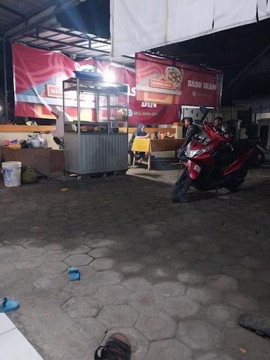 WARUNG BAKSO IKAN