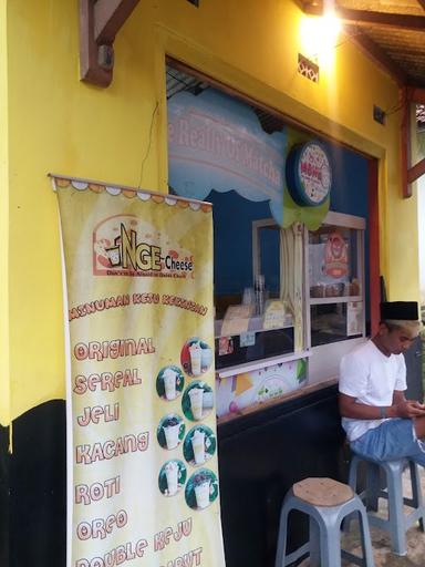 KEDAI NYOKLAT KLASIK & NGECHEESE