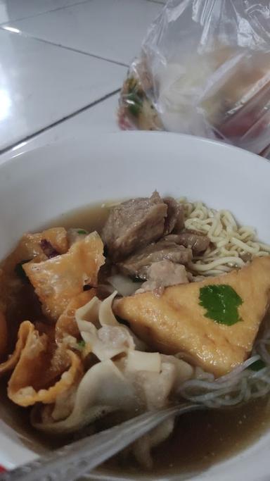 BAKSO BAKWAN MALANG PURWOKAWI