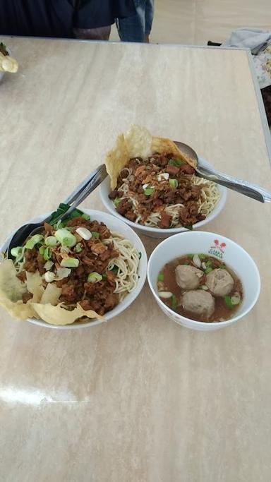 MIE AYAM TANGGUL TELAGASARI