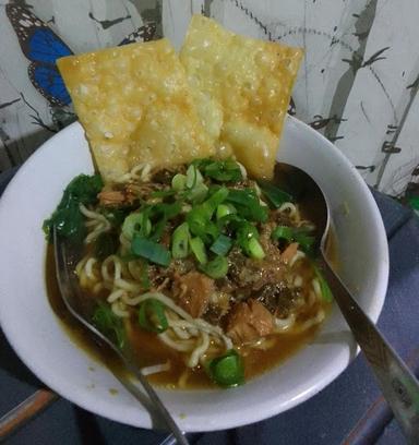 MIE AYAM COMAL MBA EKA