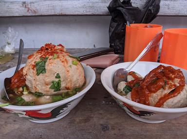 PONDOK BAKSO MAS YULLY