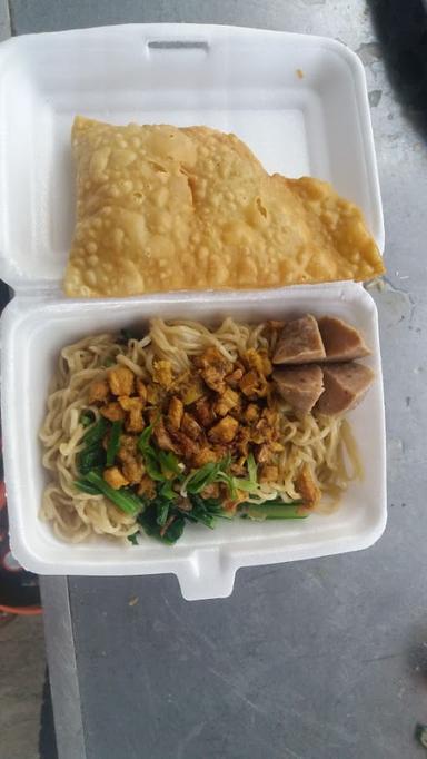 PONDOK MIE AYAM IJO&BAKSO