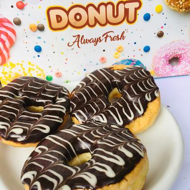 AIRA CAKE DAN BAKERI (DONAT)