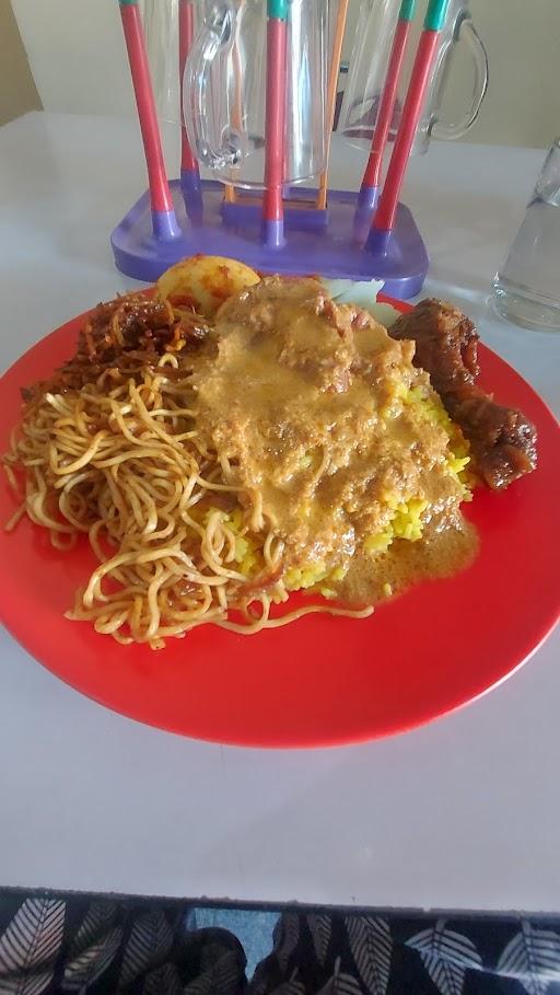 NASI KUNING SAHABAT