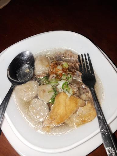 BAKSO DAENG SITTI