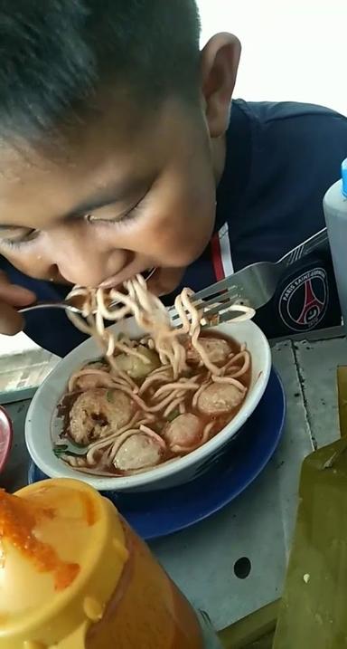 BAKSO MANGADEL