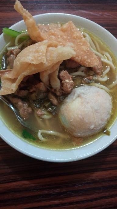 BAKSO MANGADEL