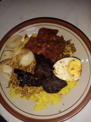 NASI KUNING NESYA