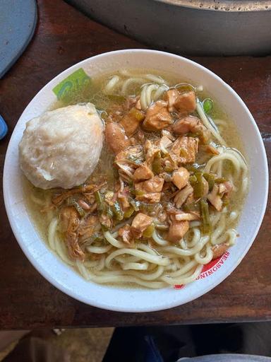 WARUNG BAKSO SOLO MAS DHANY