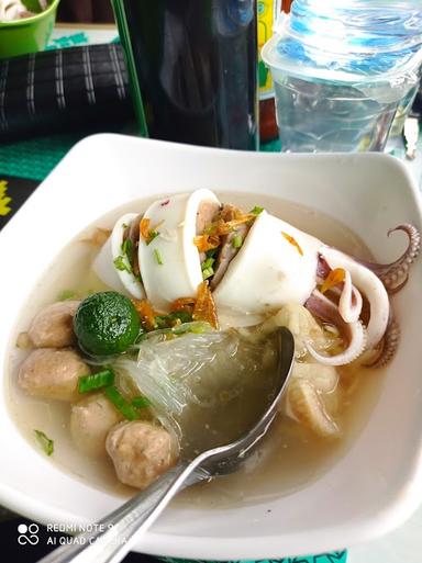 WARUNG BAKSO MAMA SARA