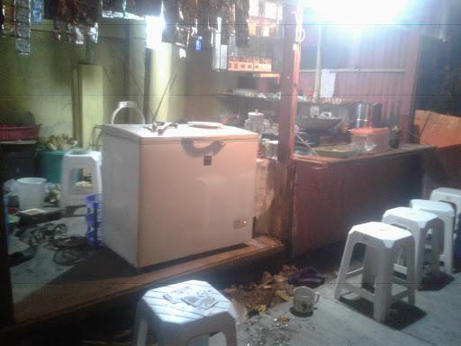 WARUNG GORENGAN DAN SARA'BA' JENTAK