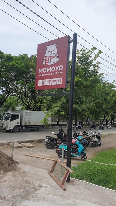 MOMOYO TANJUNG BUNGA