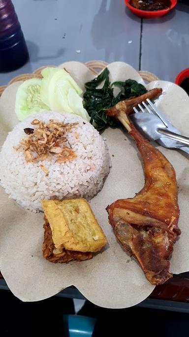 WARUNG NASI UDUK SURABAYA