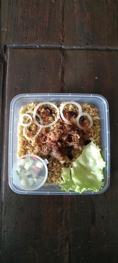 DEPO SUSU SAPI DAN NASI KEBULI JASAHA