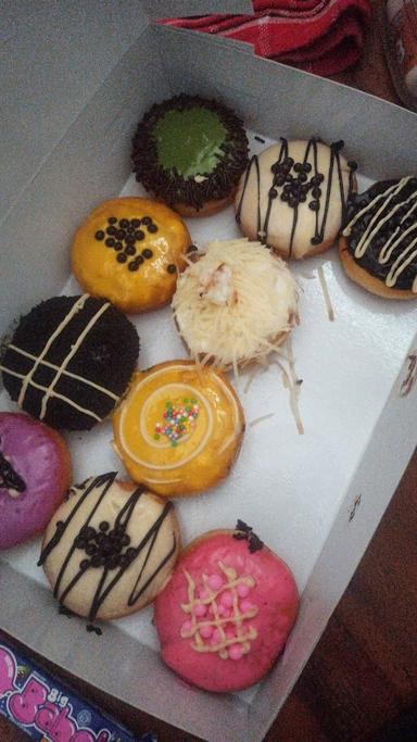 DKU DONUTS MADIUN