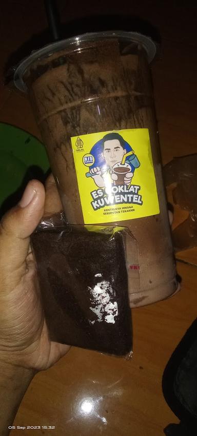 ES COKLAT KUWENTEL PUSAT