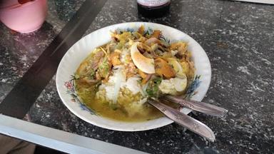 SOTO AYAM LAMONGAN PAK ISKAN