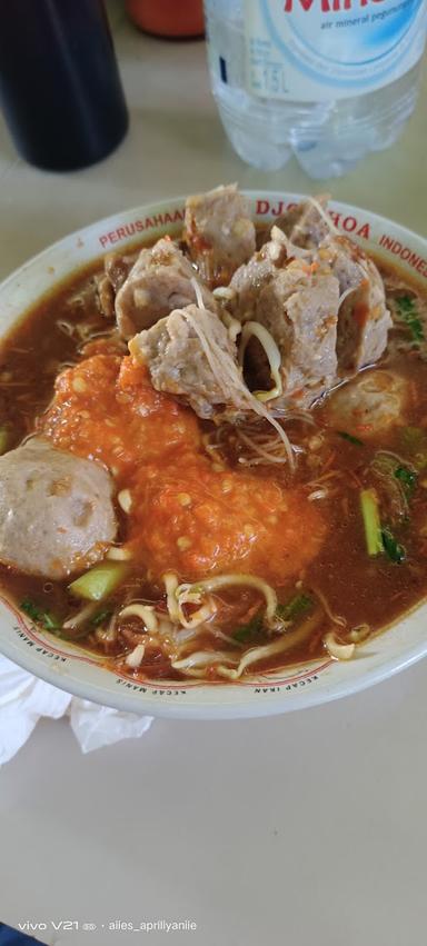 BAKSO SOLO SUDI MAMPIR GAJAH MUNGKUR