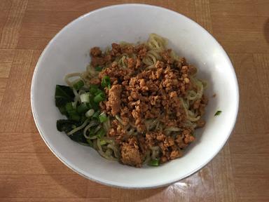 BAKMI PAKME