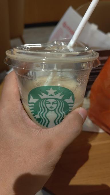 STARBUCKS - GAJAH MADA PLAZA