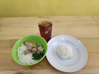 BAKSO RUSUK JURAGAN, KRUKUT