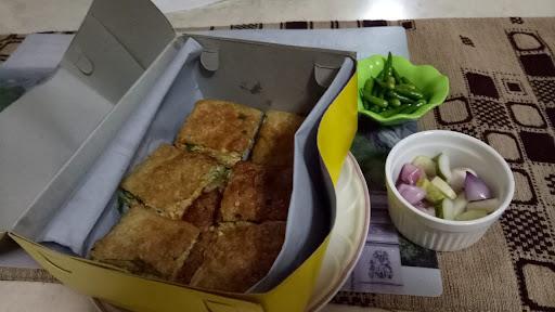 MARTABAK SUKAHATI HJ. DACHLAN