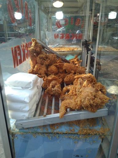 NADINE FRIED CHICKEN / KANG TONO