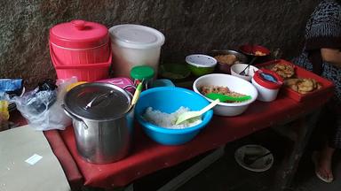 NASI UDUK IBU MARYATI