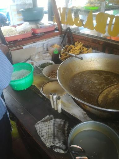 SOTO AYAM CEKER JUMBO