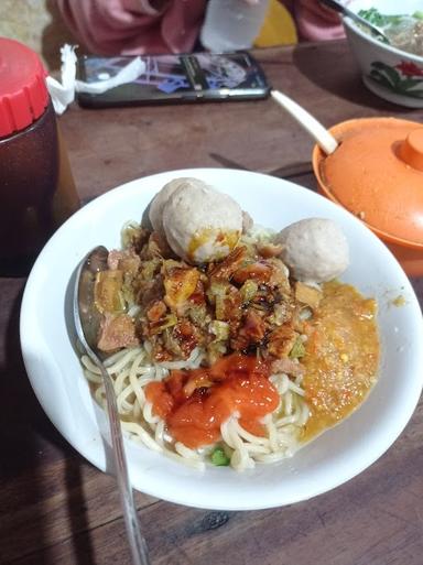 BAKSO MORO KANGEN PAK YATMAN