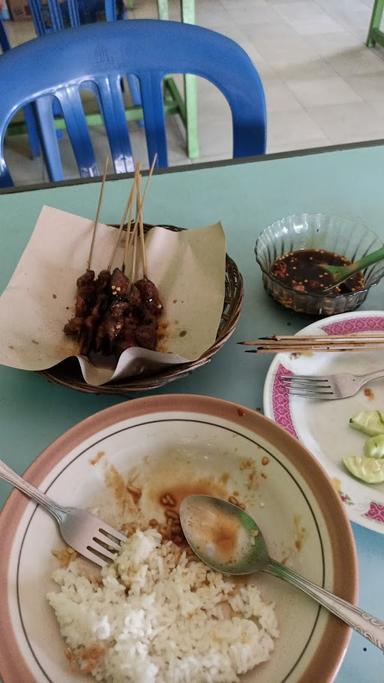 SATE BEBEK MBA EKO