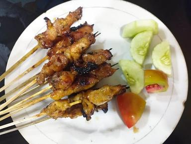 SATE BEBEK PAK KIRNO