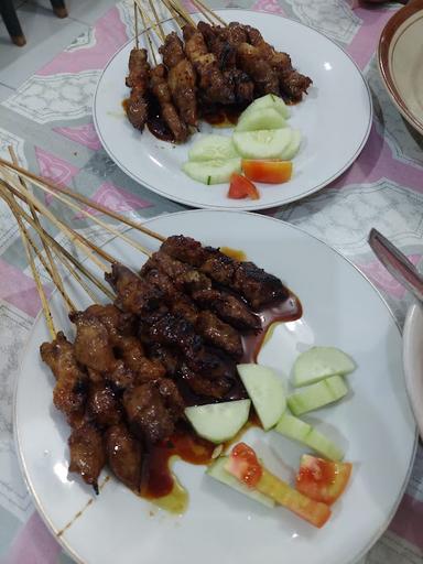 SATE BEBEKSELERA KITA TAMBAK