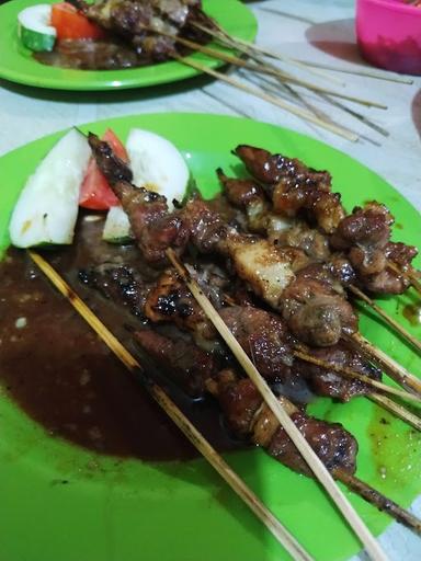 WARUNG MAKAN SOTO SOKARAJA