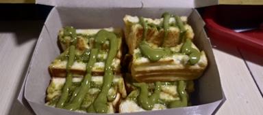 ROTI BAKAR NYESS