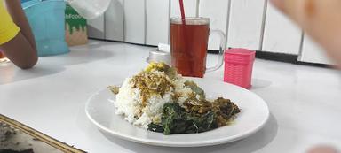 AMPERA KEDAI BARU