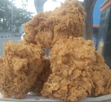 FRIED CHICKEN BU YATI