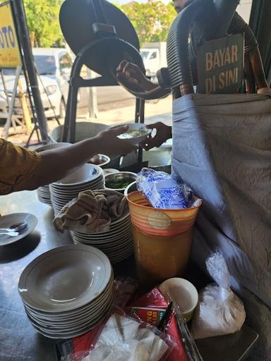 SOTO TAPAK SIRING