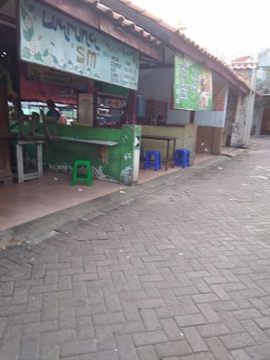 WARUNG MBOK TOUN