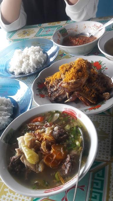 WARUNG MAKAN IBU KOMAR