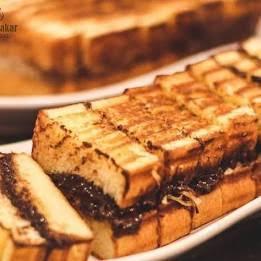 ROTI BAKAR BANDUNG KOTA TUA