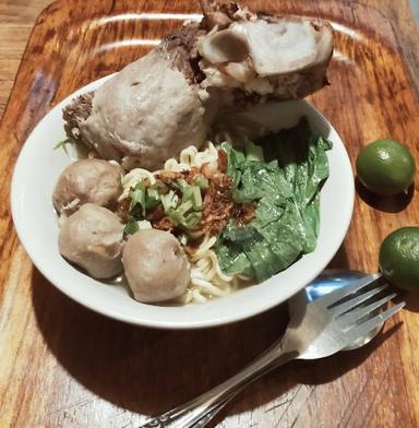 BAKSO DUADARA JEMBTAN BESI