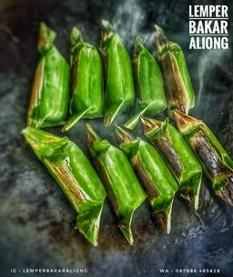 Photo's Lemper Bakar Aliong