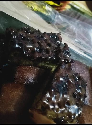 REMBULAN PURNAMA MARTABAK