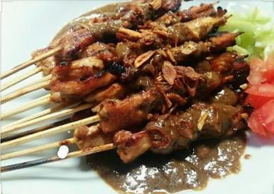 SATE AYAM PAK HERMAN