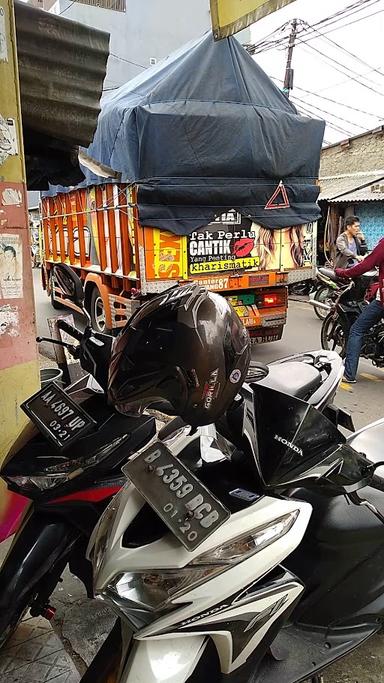 WARUNG NASI PEKALONGAN IBU SARI