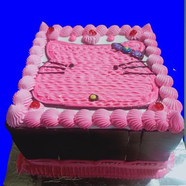 KUE ULANG TAHUN IQIEN CAKE